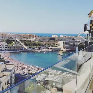 holiday-inn-express-malta.hotelssaintjulians.com/