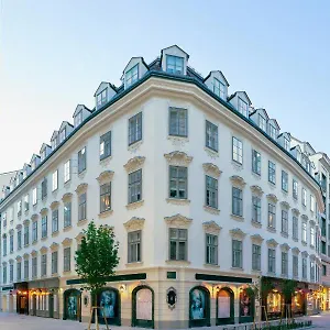 The Leo Grand Wenen