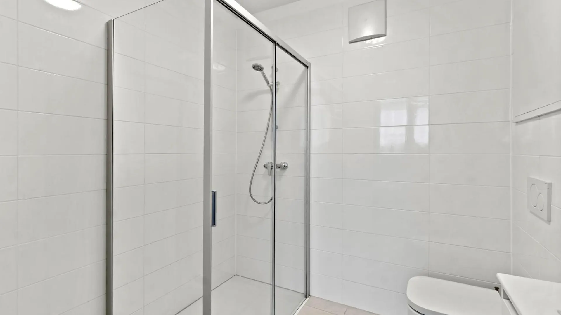 ** Hotel Very Central, 5 Min To City Center, Self Check In Vienna Austria